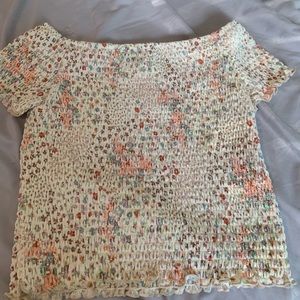 A size medium in kids top